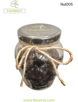 Nut005